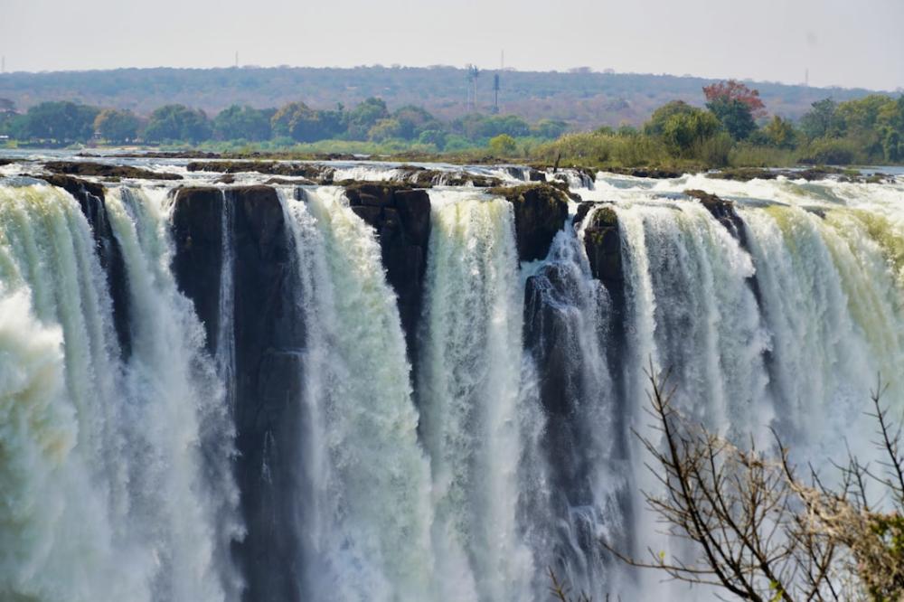 Experience Enchantment: Unveiling the Magic of Zimbabwe